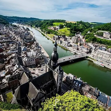 Entre Roches Et Nature Hébergement de vacances Dinant