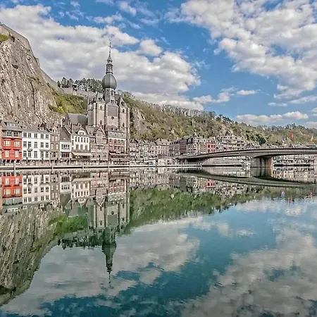 Hébergement de vacances Entre Roches Et Nature Dinant
